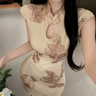 ���r����~�Ը��L����ʽ���������B��ȹ�ļ��¿���|�^�����ζ�ȹ
