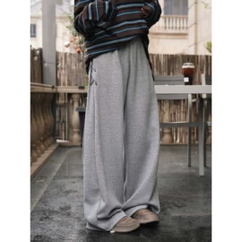 休闲裤;毛衣;女式T恤