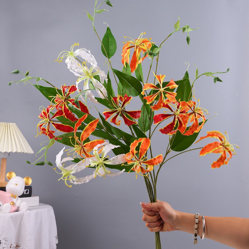 Artificial Flowers with 3 Heads, Flame Lilies, Real-Touch Calla Lilies, Nordic Home Decor, Hotel Wedding Decorations, Fake Flowers