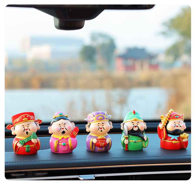 Creative Car-Mounted Five-Way God of Wealth Ornament, Desktop Gift, Cute Dashboard Decoration That Attracts Wealth and Fortune, Car Decoration Gift