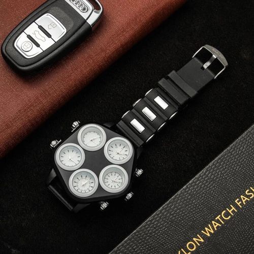 European and American hip-hop punk large dial men's watch multi-functional personalized watch five eyes five time zone electronic watch