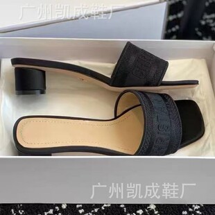 26��D�Ҵ̽��A���ָ���Ь�⴩ţƤ�ٴ���ĸһ�־��控������ins��