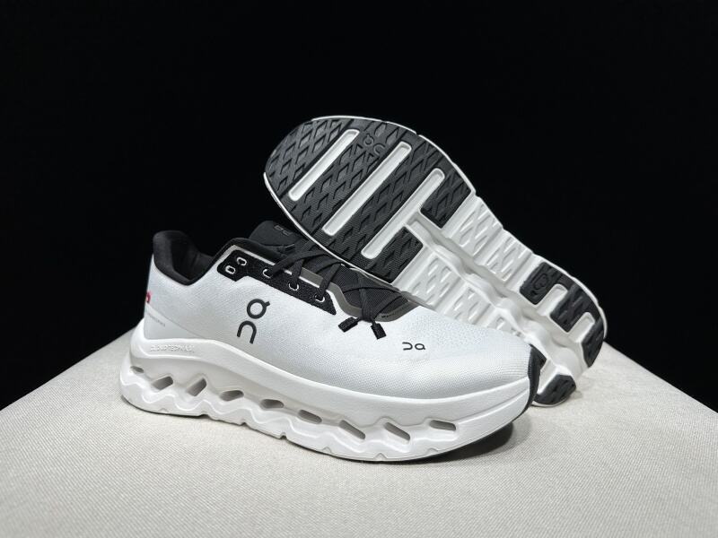 Cross-border On On Run Cloudtilt amortiguado ligero running casual zapatos deportivos para parejas