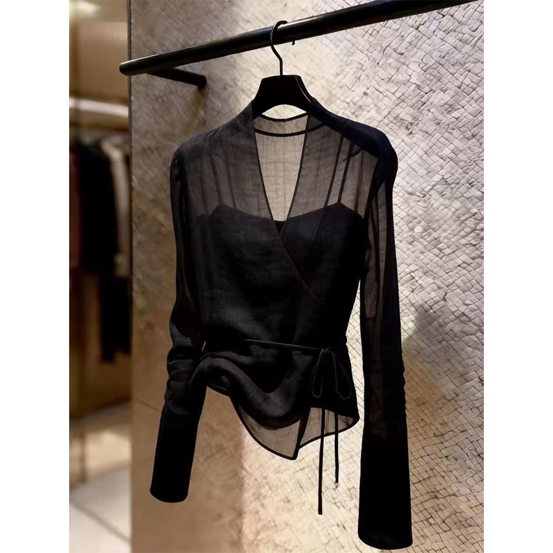 French-Style Light Luxury Design Black Long-Sleeve Women's Top, 2026 Spring New V-Neck Tie-Up Sheer Fashion Elegant Blouse French-Style Light Luxury Design Black Long-Sleeve Women's Top, 2026 Spring New V-Neck Tie-Up Sheer Fashion Elegant Blouse