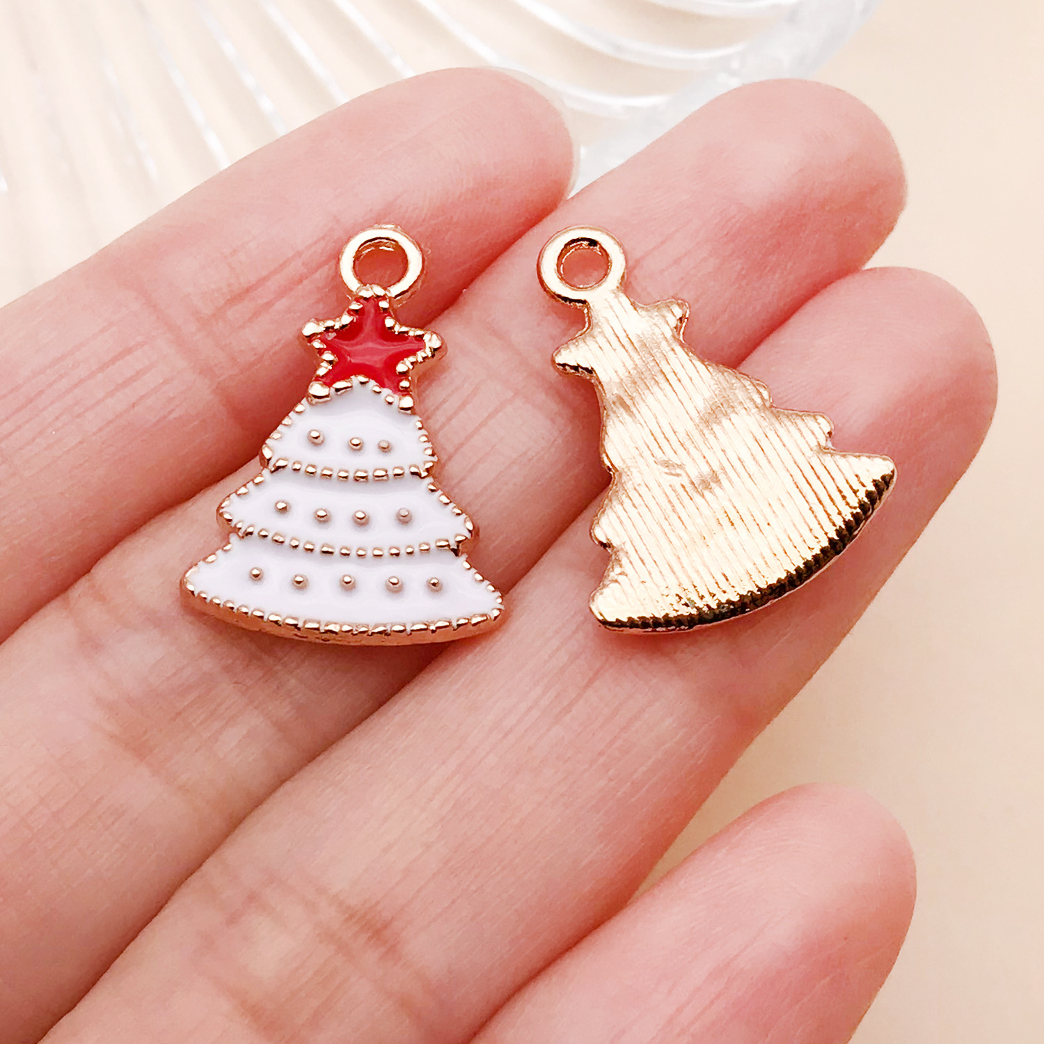 9909-J-滴油白色圣诞树红色星星15x22mm-锌合金-