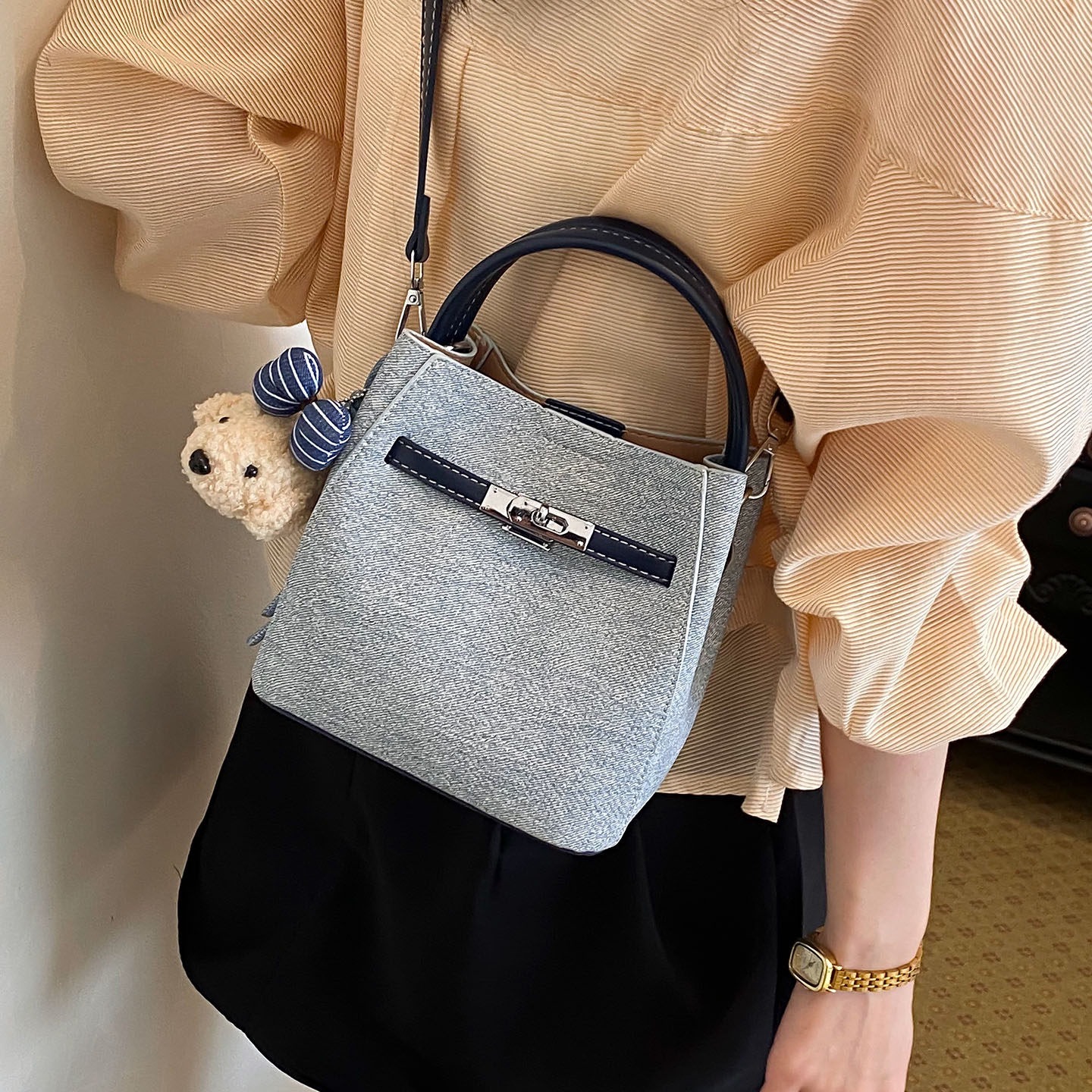 2026 bolsas de verano para mujeres de viaje oblicuo nuevo estilo de gran capacidad de moda versátil bolso de hombro popular simple