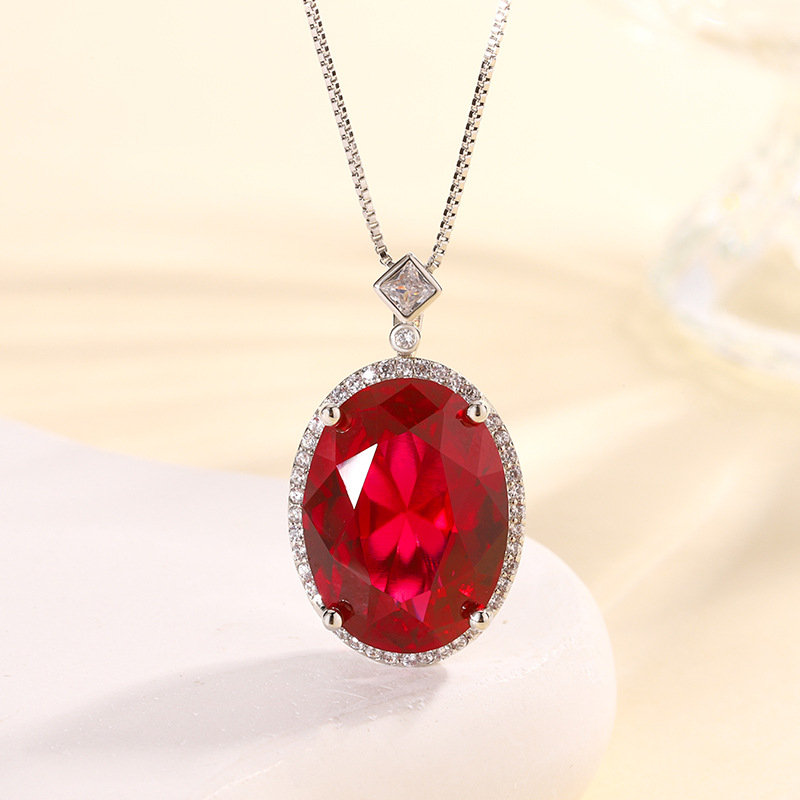 2024 Zhuang Shengsheng Jewelry Simulación Red Corindón Azul Conjunto de joyería retro de cristal puntiagudo 15*20-13*18