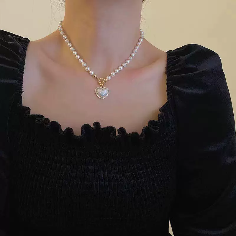 闪钻爱心珍珠项链女时尚气质高级感锁骨链秋冬毛衣链新款轻奢颈链