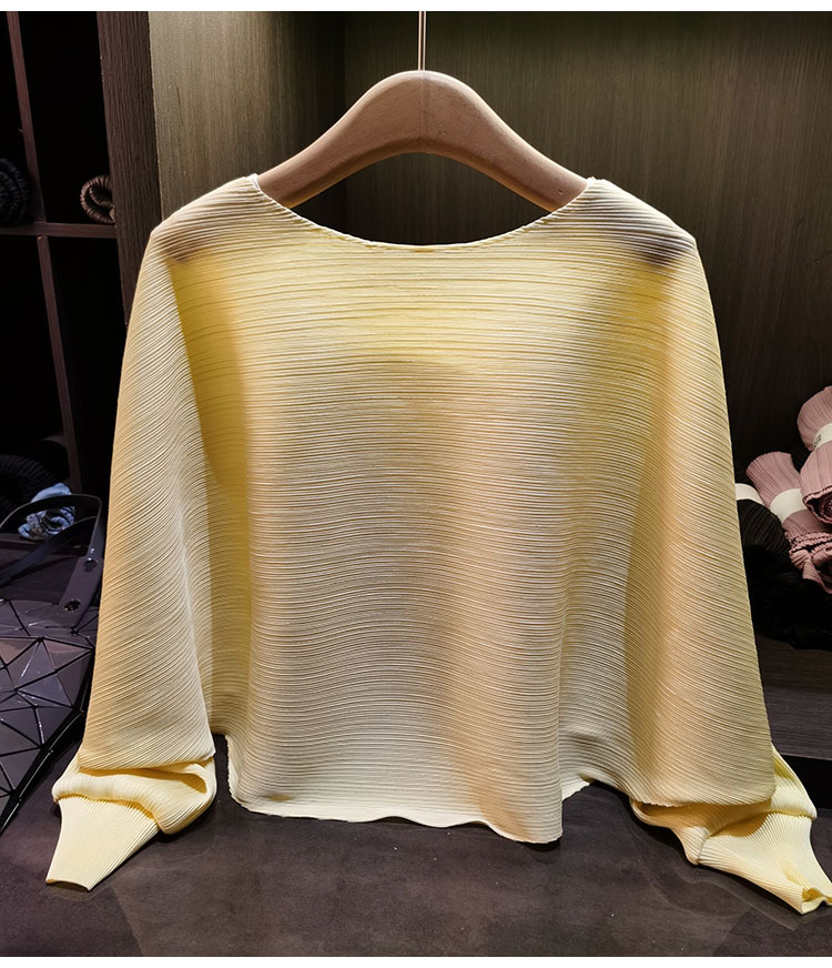 Bộ hai mảnh tay dơi xếp ly phối váy xẻ tà cạp chun — Hồng (váy nửa thân), Xanh nhạt (bộ), Xanh nhạt (váy nửa thân), Xanh nhạt (áo) chi tiết 6
