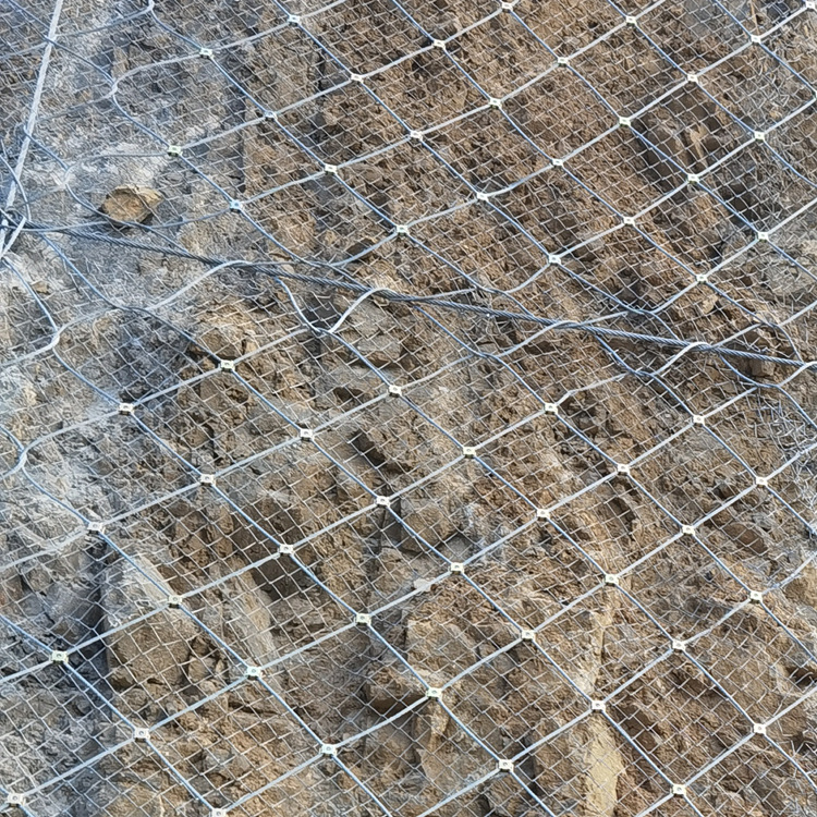 山体绿化网绿叶铁丝网边坡防护网护坡网矿山复绿土坡治理树叶网