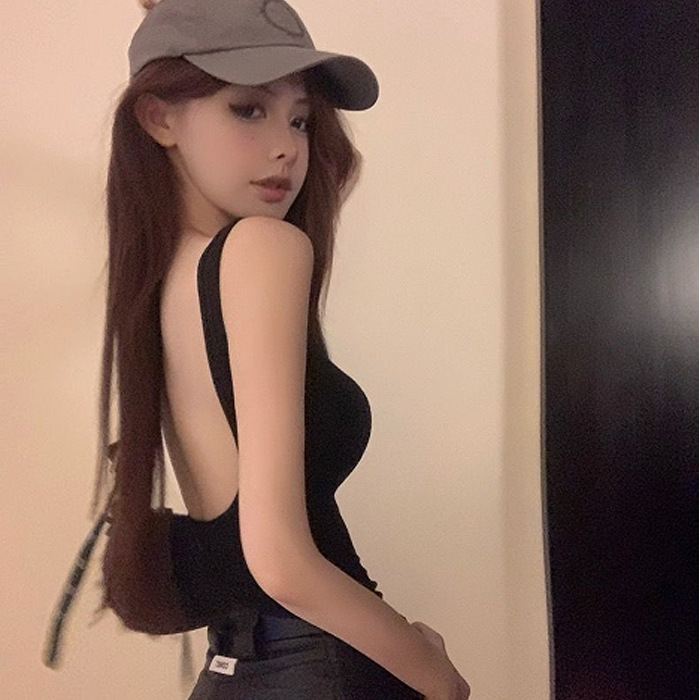 뜨거운 소녀 순수한 욕망 조끼 캐미솔 여성의 여름 겉옷 단색 짧은 튜브 상단 노출 방지 내부 착용 가슴 패드 뷰티 백 탑