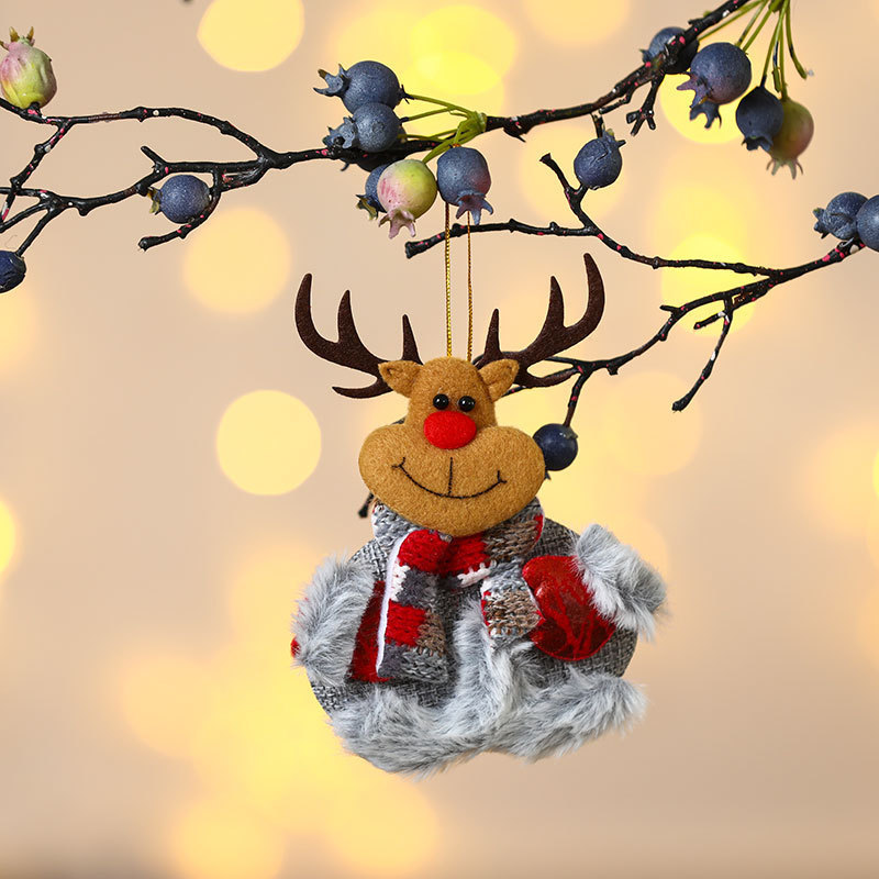 Decoraciones de Navidad anciano muñeco de nieve ciervo regalos de Navidad pequeño colgante muñeca de peluche colgante de árbol de Navidad suministros