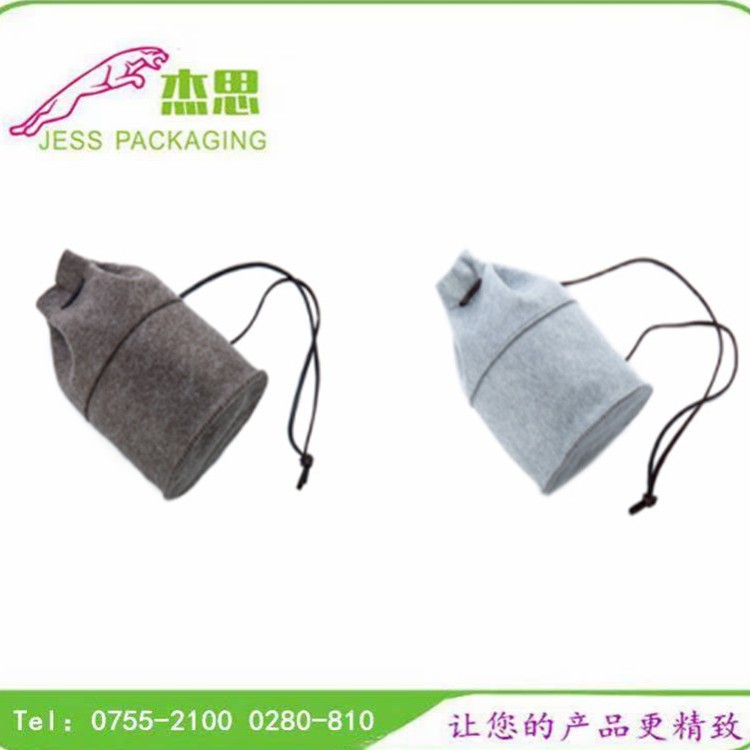 设计新款羊毛毡布圆筒束口袋大容量外出旅行包便携杂物收纳包