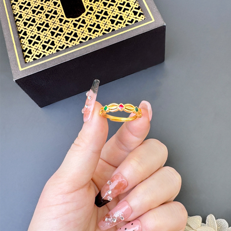 Anillo geométrico esmalte de oro vietnamita antiguo retro pareja de alto nivel nicho no se desvanece joyas al por mayor