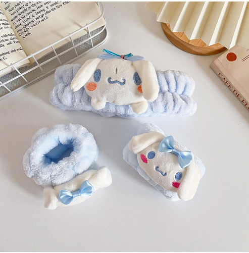 Ventas de nuevos productos niñas dibujos animados lindo Sanrio Yugui felpa Kulo lavado de cara niña diadema tocado