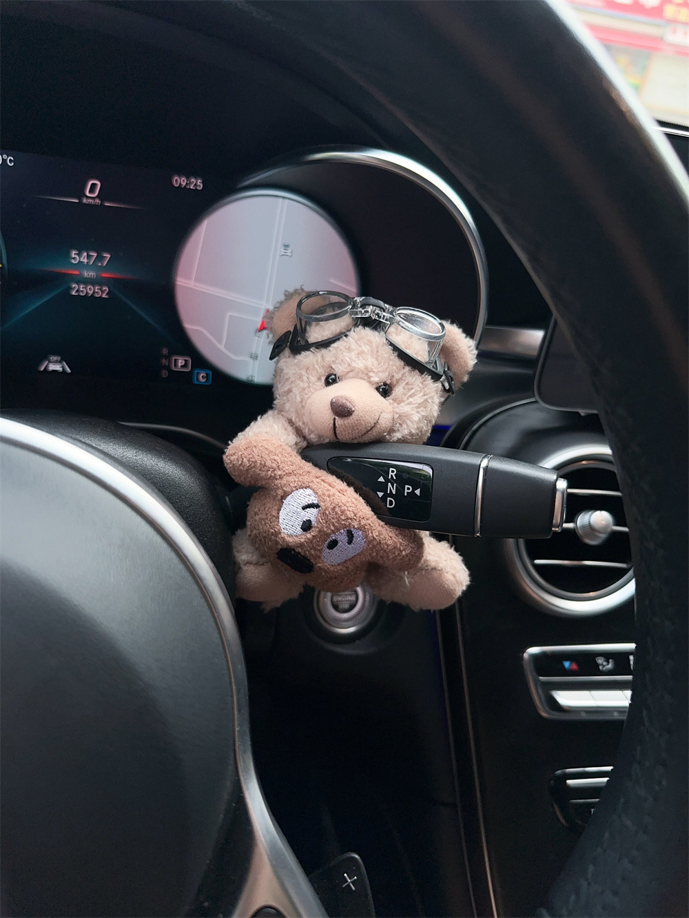 Net red cartoon bear cute car stop lever steering wiper ornaments creative car decoration car accessories goddess