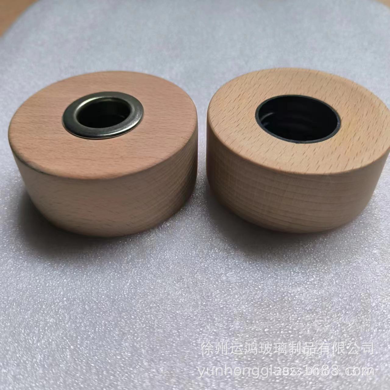 En stock botella de aromaterapia botella vacía taza de cera color botella cilíndrica color de ratán fragancia esmerilada botella vacía botella de perfume sin fuego