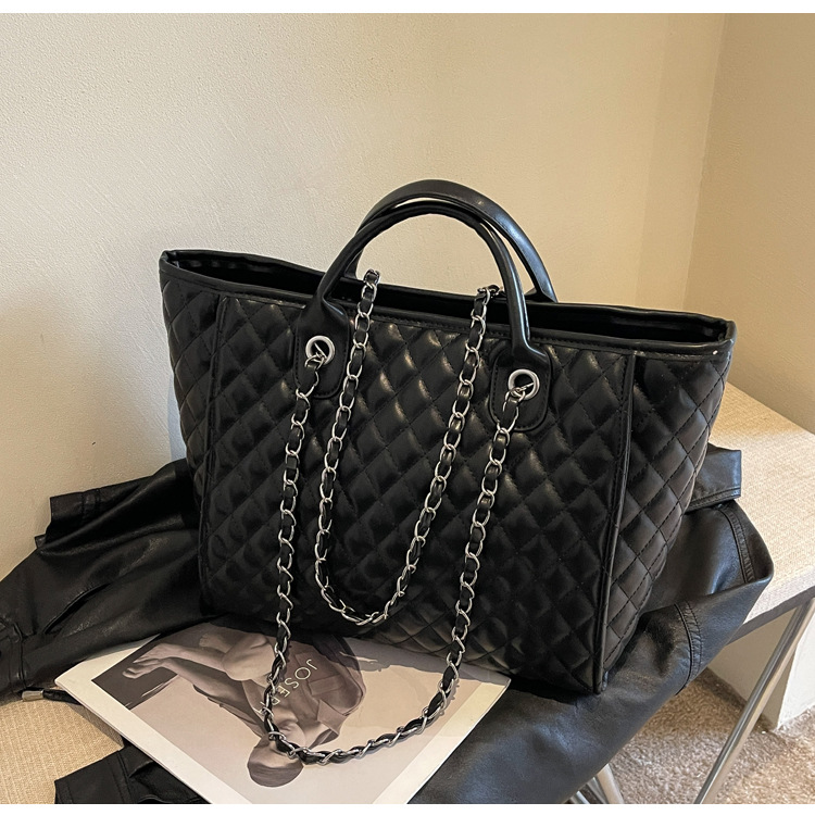 European And American Lingge Bag New Large Capacity Chain Bag Fashionable And Versatile Handheld Single Shoulder Tote Bag_voghion.com