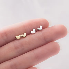 �羳�W�����P䓐��Ķ��Ůʿ������NС���OӋ�p���L����ɫ���Ů