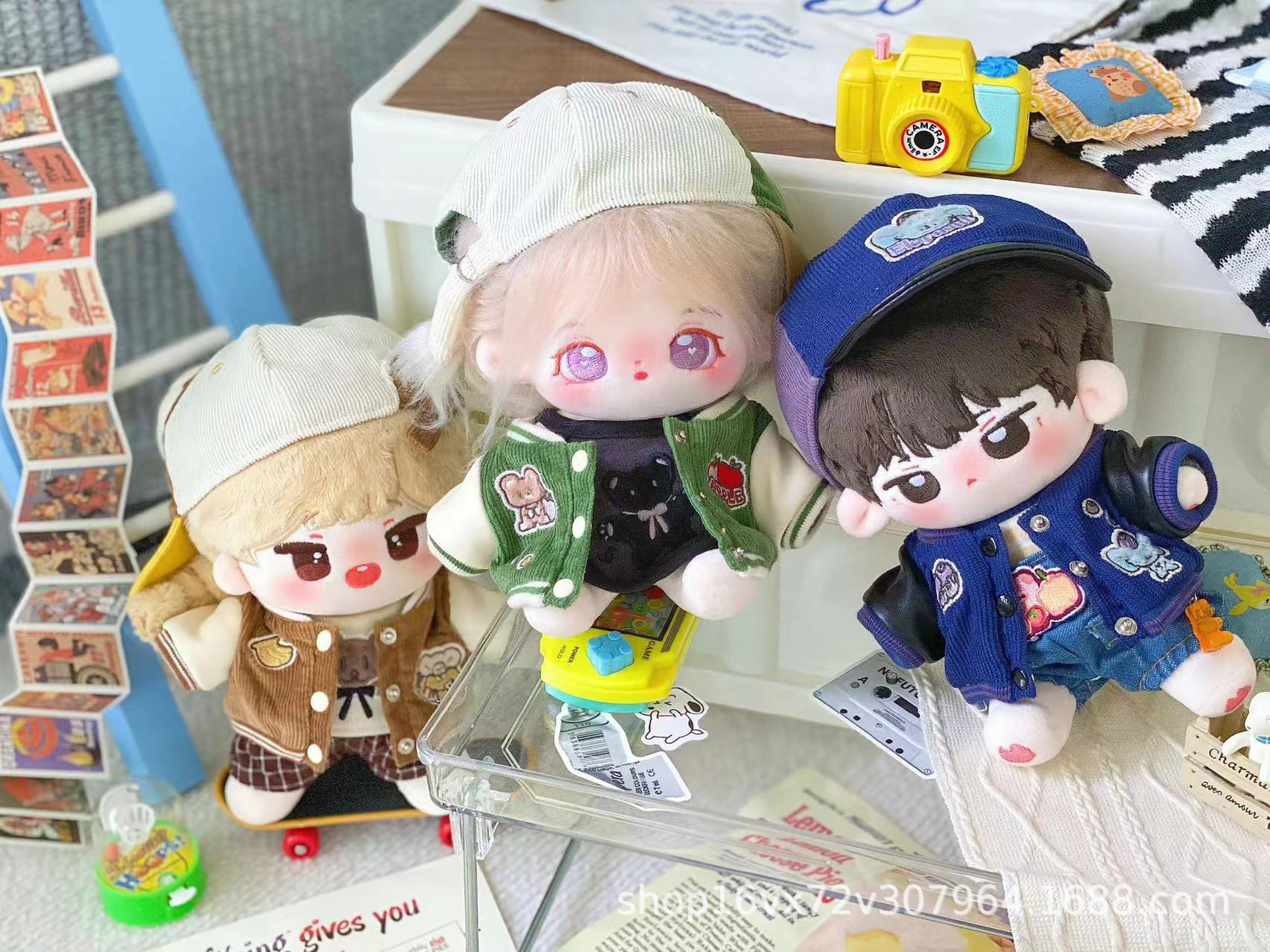 [En stock al por mayor] 20cm no atributo en stock ropa de muñeca de algodón traje de béisbol uniforme 20cm ropa de muñeca