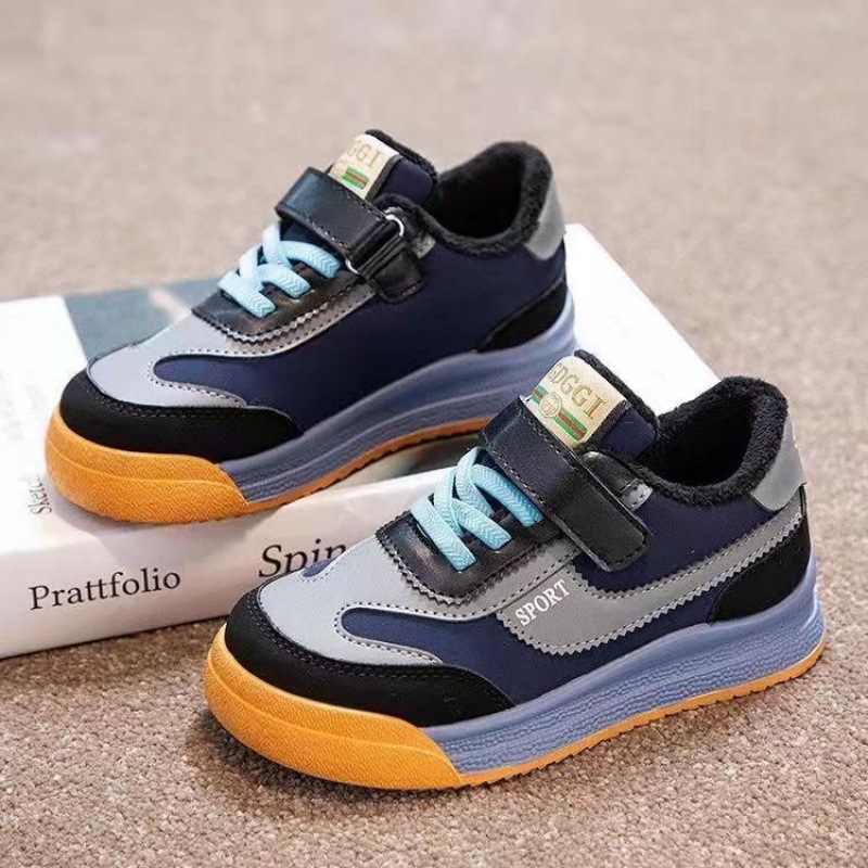 children gym shoes Plush Men&#39;s shoes Leather 2022 Autumn and winter new pattern girl skate shoes leisure time Hip hop