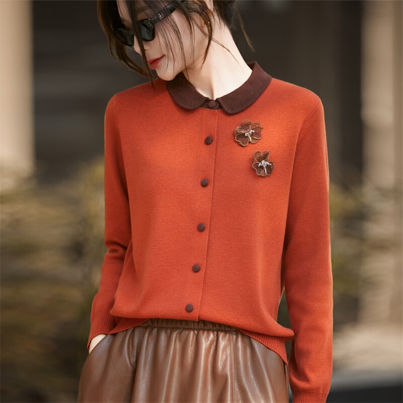 POLO collar color-blocked knit cardigan for women, loose fit, slimming, new style, fine wool, elegant doll collar top