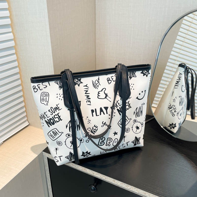 Bolso para axila de gran capacidad 2024 otoño e invierno nuevo bolso de hombro con estampado de dibujos animados lindo bolso de arte dulce