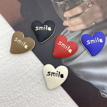 新款彩色爱心合金配件个性英文smile饰品高级感配饰鞋花发饰材料