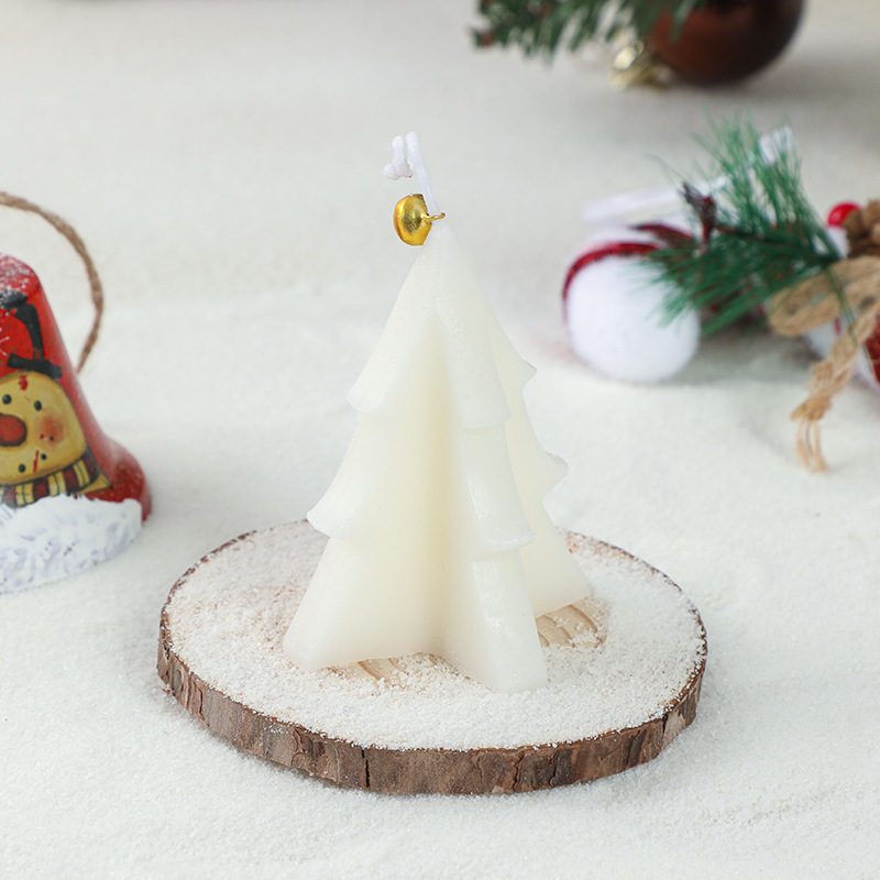 クリスマスのお土産クリスマスツリーの形の幾何学的なアロマキャンドルcandleクリスマスの雰囲気装飾品卸売り|undefined
