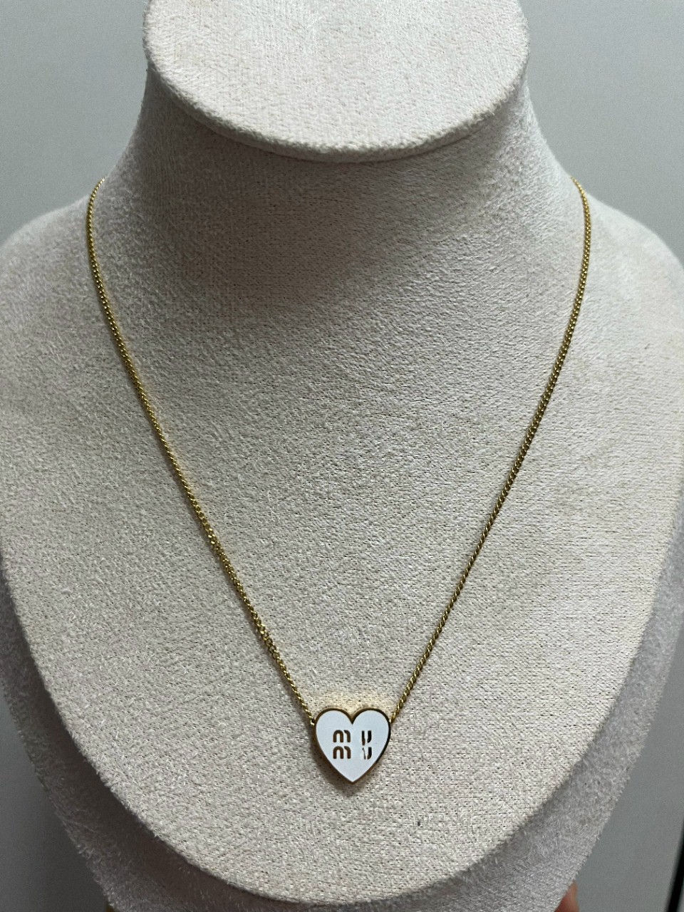 Fresh cute enamel heart shaped, necklace, 25 years, new collection