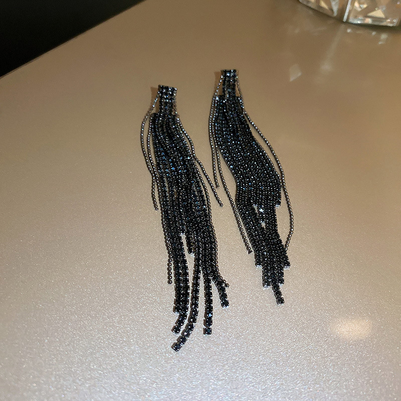 21# Silver Needle-Black-Tassel