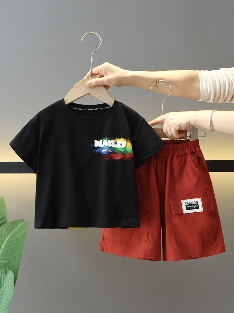 Conjunto de Verano para Niños 7854, Nuevo Modelo 2026, Moderno y Elegante, Conjunto de Dos Piezas de Manga Corta, Ropa de Verano para Bebés a la Moda