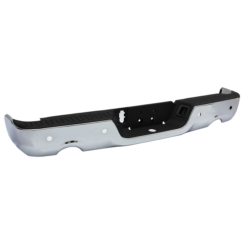 Adecuado para el parachoques trasero de Dodge Ram1500 09-18, versión electrochapada con orificio para radar y orificio para escape.