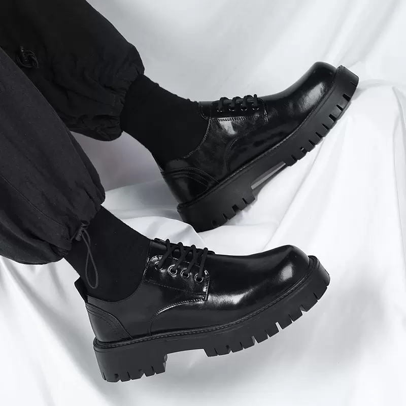 复古皮鞋男厚底增高男鞋黑色低帮男士商务休闲风圆头皮鞋加绒皮靴