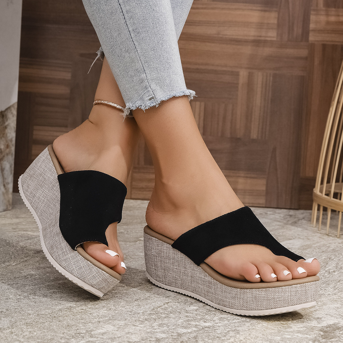 Damenschuhe Große Keilabsatz-Sandalen mit Zehenplattform und dicker Sohle, modische Schuhe_voghion.com