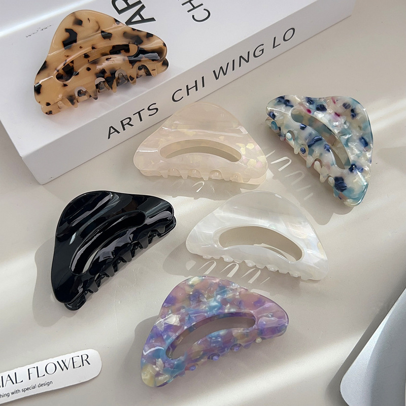 新款韩版高级感醋酸发夹弧形三角镂空鲨鱼夹简约后脑勺盘发抓夹女|undefined