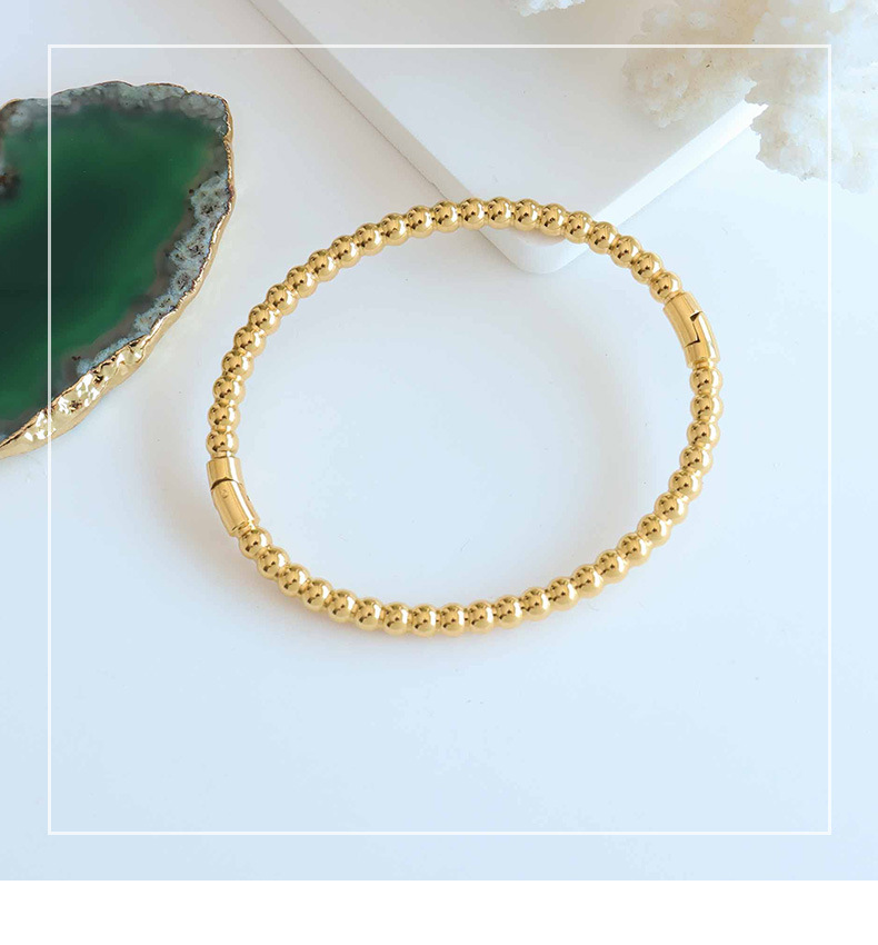 Bracelet Simple En Acier Au Titane Plaqué Or 18 Carats Bracelet Porte-bonheur Femme En Gros display picture 1