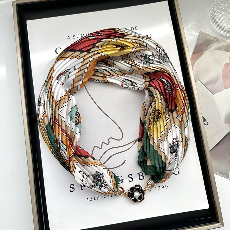 Nuevo collar de bufanda de hebilla magnética versátil elegante bufanda plisada de alto grado correa de muñeca perezosa bufanda banda de pelo