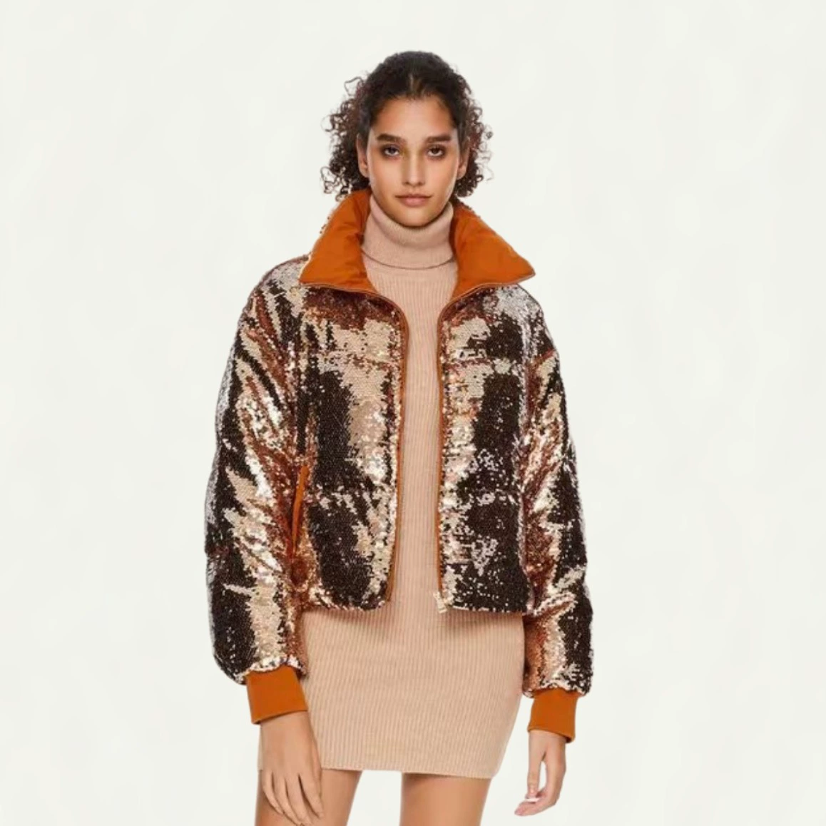 Теплая куртка с молнией, без маркировки