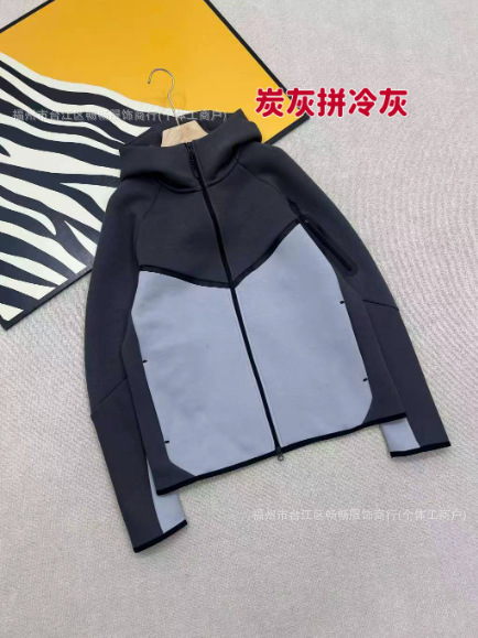 Tops.charcoal gray and cool gray / S