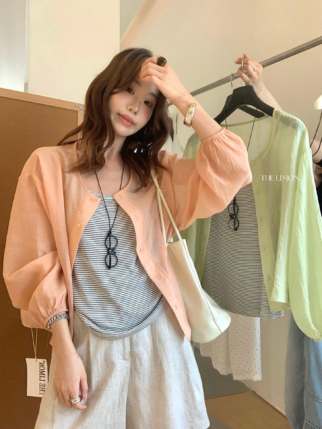 Áo chống nắng dáng dài tay ngắn kèm áo sọc trong hai mảnh nữ — xanh lam, bạc hà xanh, xanh mù tạt, màu trắng chi tiết 35