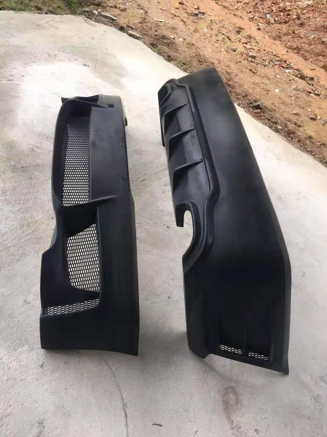 Suitable for BMW 3 Series E46, for modifying the front and rear bumpers and adding a full body kit