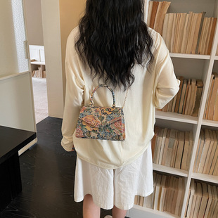 朗l����ʽ�����μ�б�����Ů2026�����L��������Llady bags