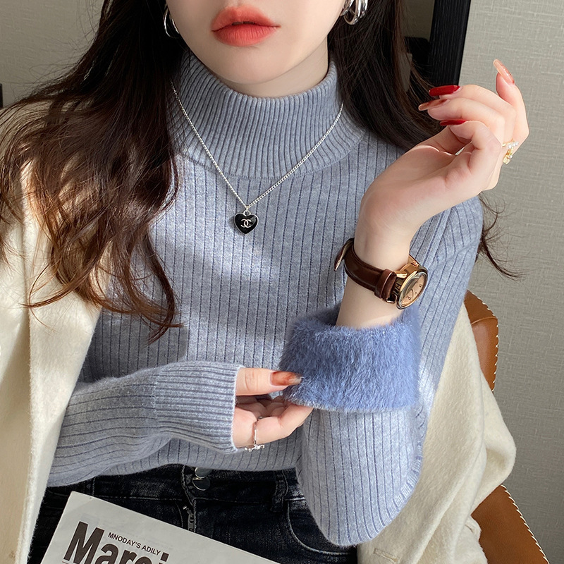 Women's Winter Thickeneded Velvet Sweater, Autumn and Winter Half Turtleneck Knitted Bottoming Shirt, White Warm Top Women's Winter Thickeneded Velvet Sweater, Autumn and Winter Half Turtleneck Knitted Bottoming Shirt, White Warm Top