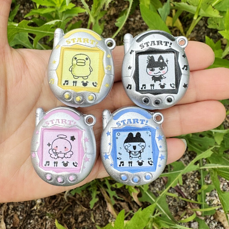 36mm Matte Silver Double-Sided Printed Tamagotchi Game Console Through-Hole Beads Phone Chain Bag Pendant DIY Handmade Accessories 36mm Matte Silver Double-Sided Printed Tamagotchi Game Console Through-Hole Beads Phone Chain Bag Pendant DIY Handmade Accessories
