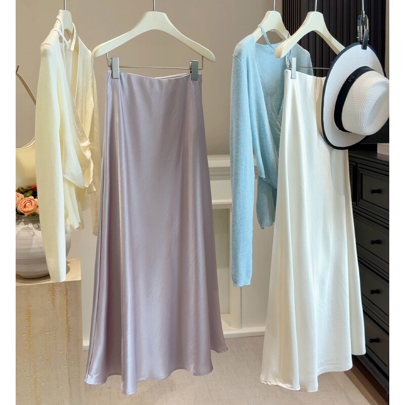 High-End Acetate Satin Fishtail Skirt for Women, New Spring 2026 Style, High-Waisted, Slimming, Drapey A-Line Bodycon Long Skirt High-End Acetate Satin Fishtail Skirt for Women, New Spring 2026 Style, High-Waisted, Slimming, Drapey A-Line Bodycon Long Skirt