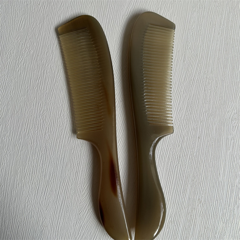 Natural Horn Comb 19cm Round Handle Hair Comb with Gua Sha Massage Edge for Daily Hair Care key features