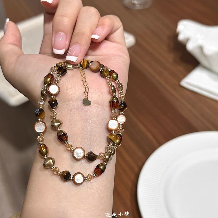 Natural Crystal And Gemstone Charm For Positive Energy And Luck_voghion.com