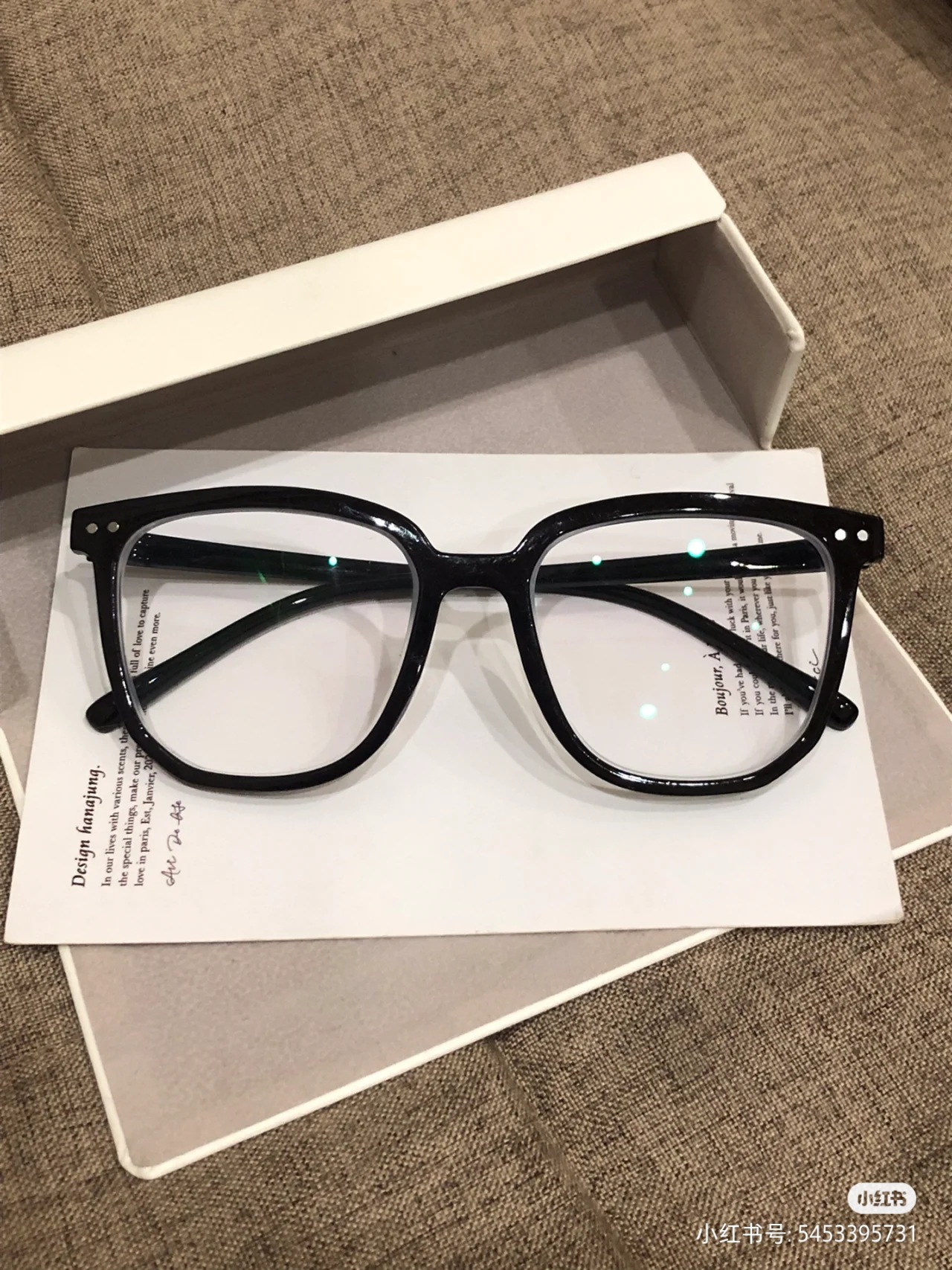 หน้าแดงหน้า, แว่นตาคลาสสิกสีน้ำเงิน unisex, คอลเลกชันใหม่, การออกแบบที่เรียบง่ายและสง่างาม, สไตล์เกาหลี, ขายส่ง หน้าแดงหน้า, แว่นตาคลาสสิกสีน้ำเงิน unisex, คอลเลกชันใหม่, การออกแบบที่เรียบง่ายและสง่างาม, สไตล์เกาหลี, ขายส่ง