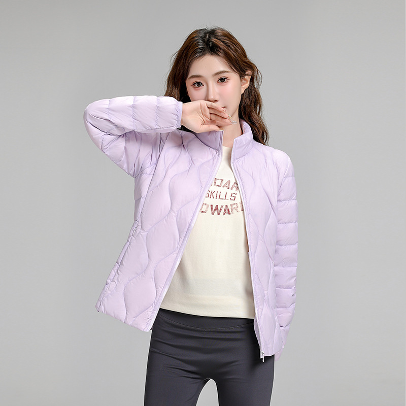 Chaqueta de plumón casual ligera de mujer moda polifacética blanca ligera caliente invierno y otoño abrigo delgado grande